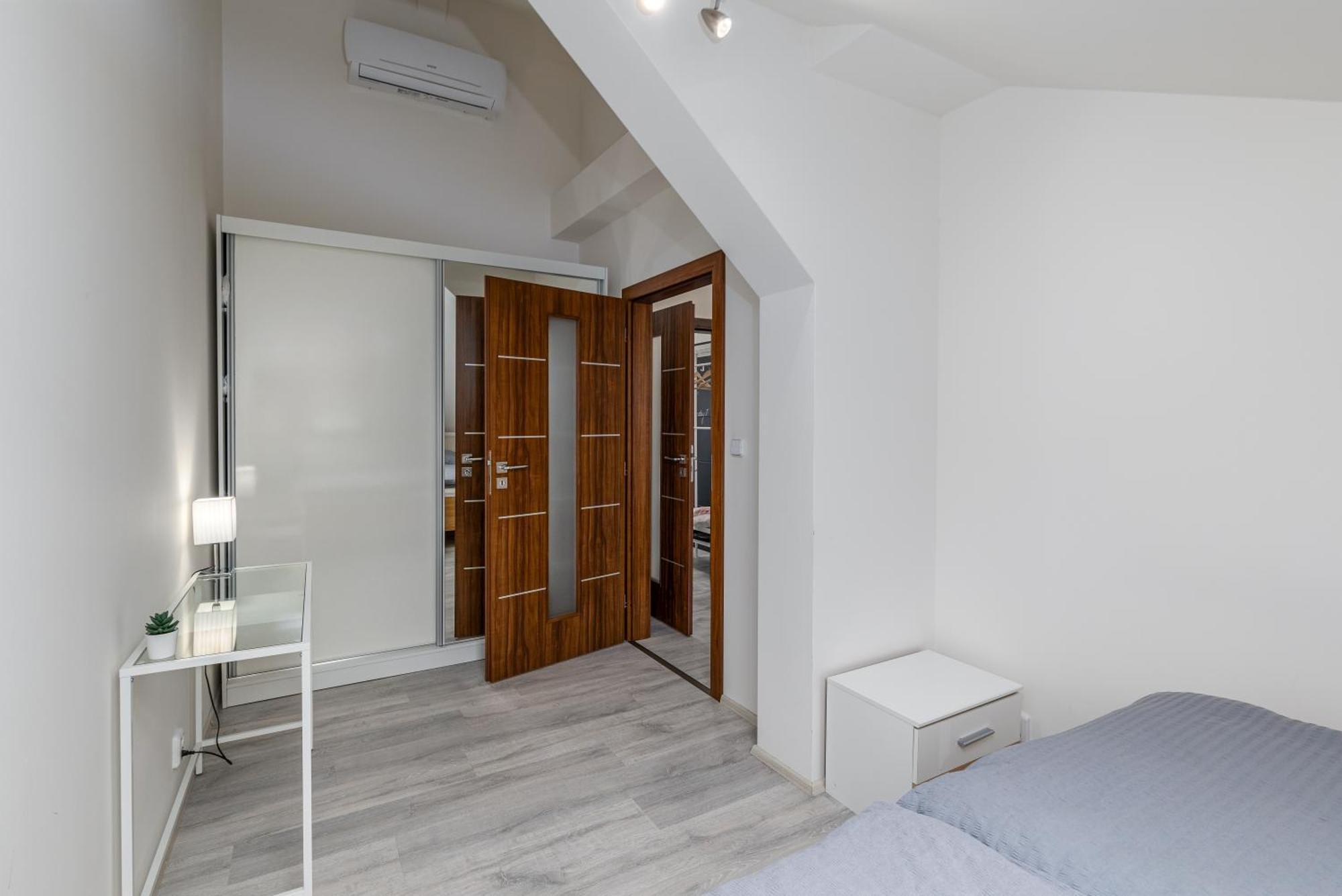 Apartment Cimburkova Прага Екстериор снимка